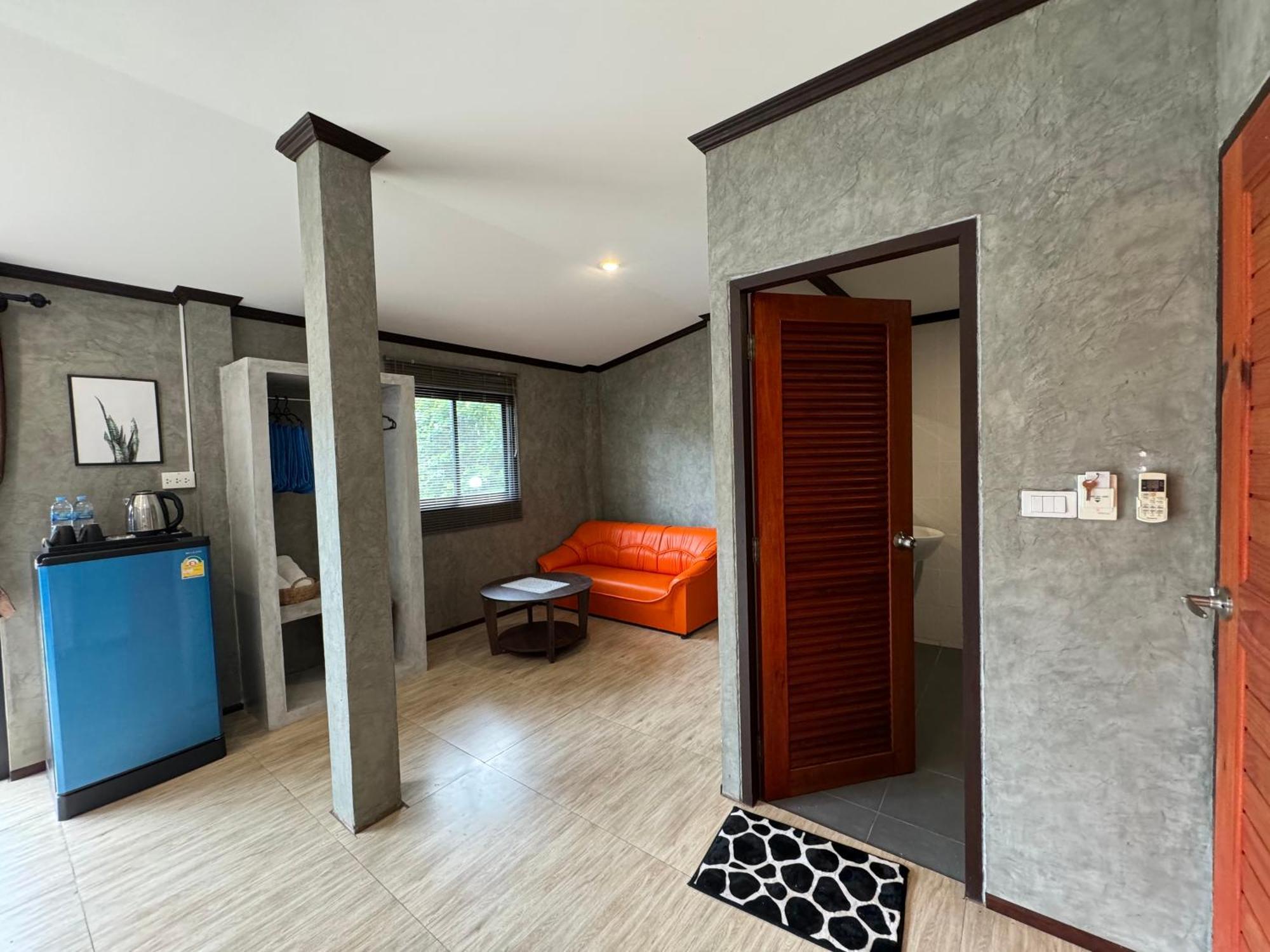 Baan Chainarong Koh Lanta Exterior photo