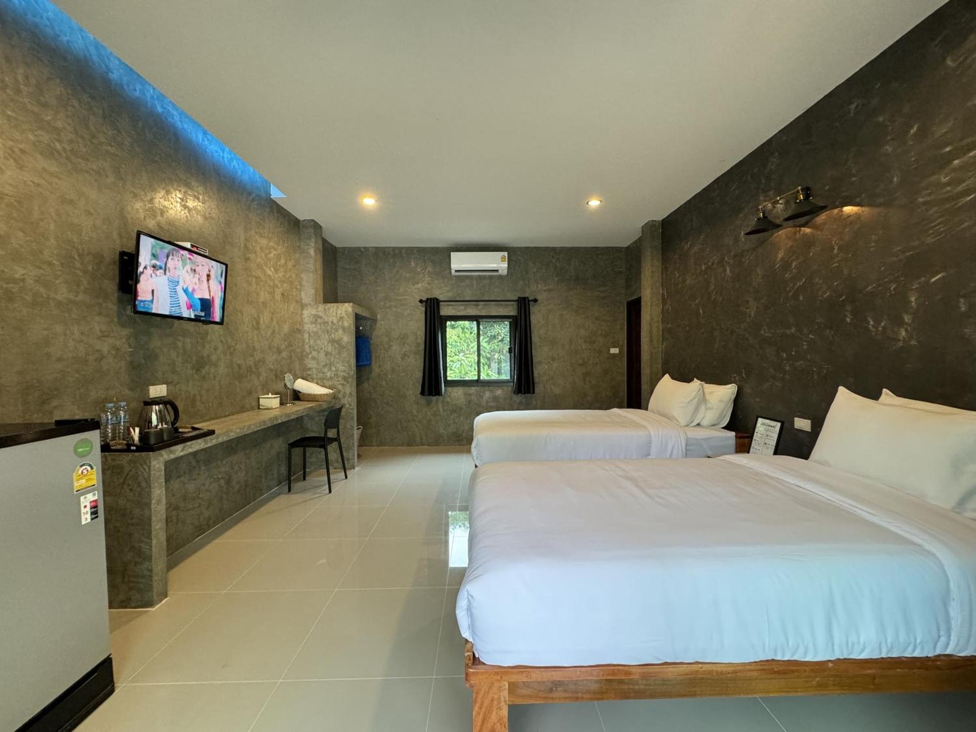 Baan Chainarong Koh Lanta Exterior photo
